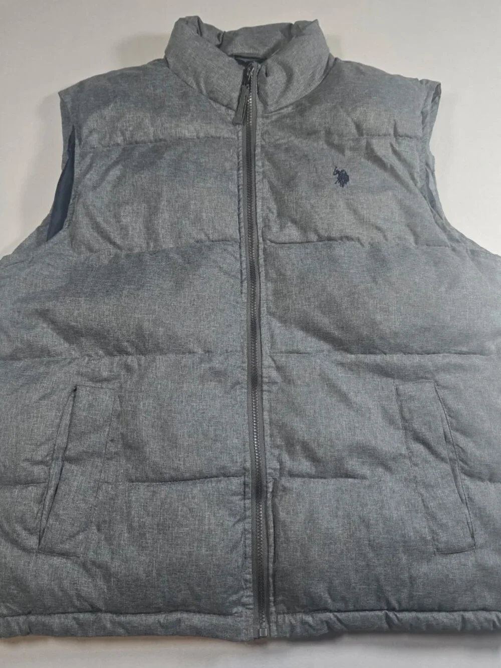 U.S. Polo Assn Men’s Gray Quilted Puffer Vest Full Zip Size Large L
